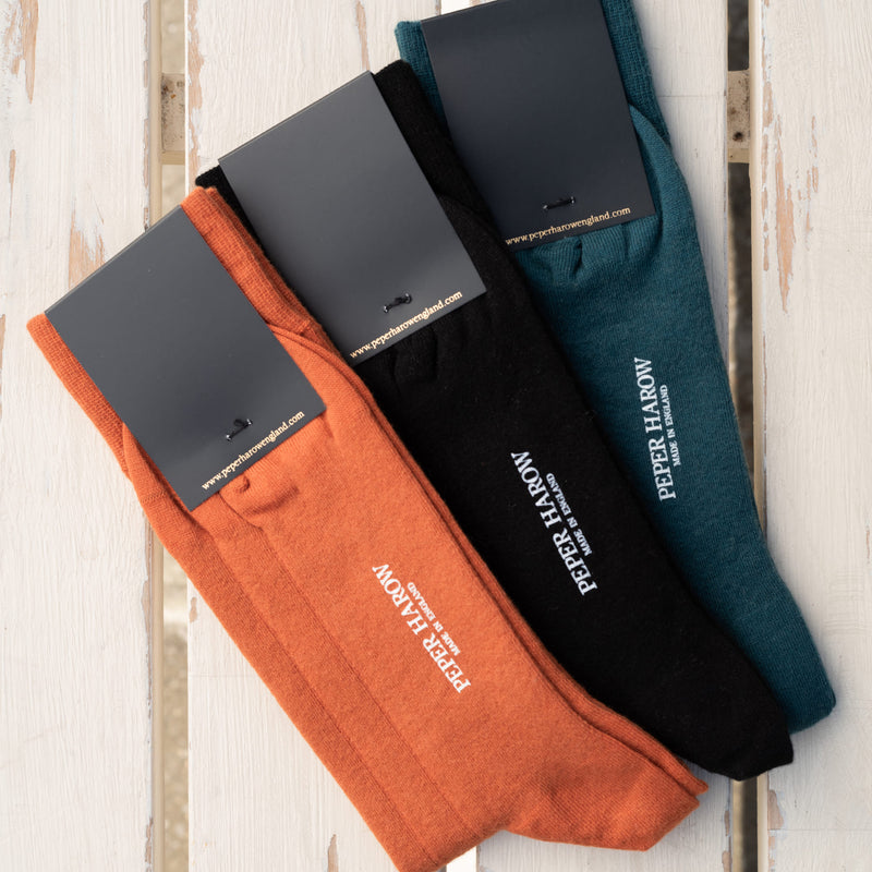 Indulgent Cashmere Men's Socks - Orange