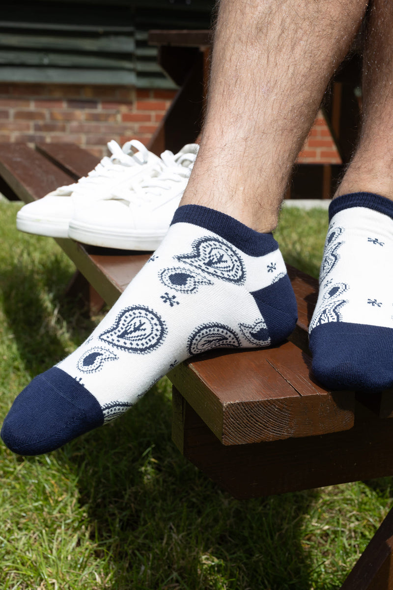 Paisley Men's Trainer Socks - Cream